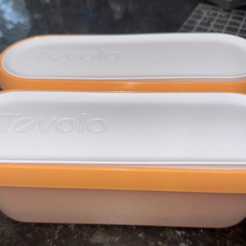 Lot Of 2 Tovolo Glide A Scoop Ice Cream Tub Reusable Container 1.5 Quart Orange - Picture 3 of 3